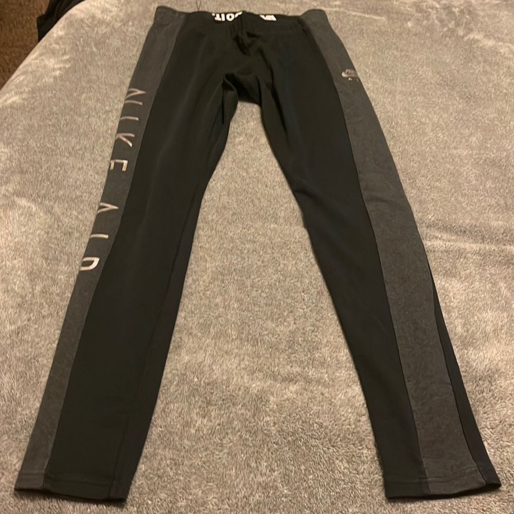 Nike leggings